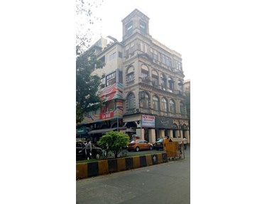 Flat on rent in Pheroze, Colaba