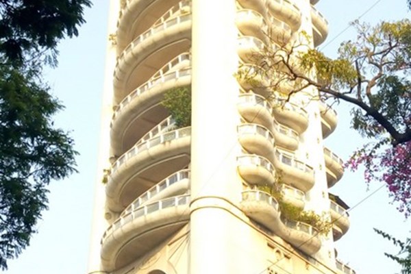 Flat for sale in Buckley Court, Colaba