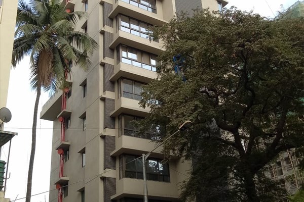 Flat on rent in Lotus Villa, Khar West