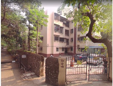 Flat on rent in Triveni, Andheri West