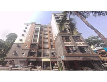 Flat on rent in Silver Palm, Vile Parle West