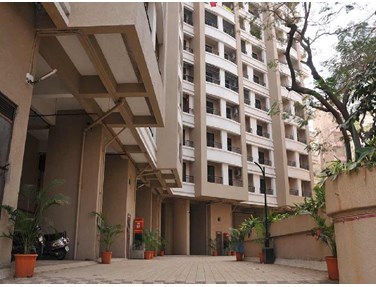 Flat on rent in Satellite Royale, Goregaon East