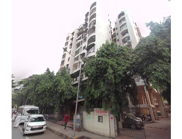 Flat on rent in Krishna Apartment, Andheri West