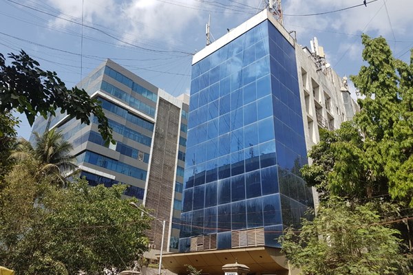 Office on rent in Timmy Arcade, Andheri East