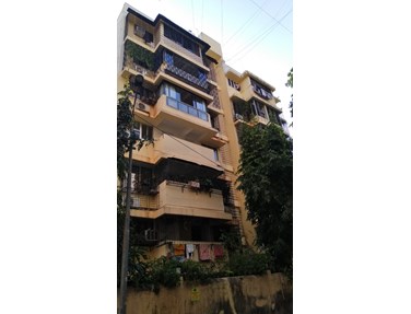 Flat on rent in Sherly Queen, Bandra West