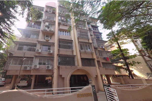 Flat on rent in Blossom Apartment, Andheri East