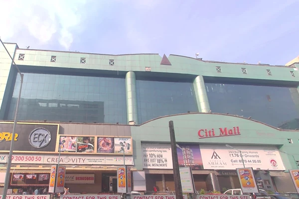 Office on rent in Citi Mall, Andheri West