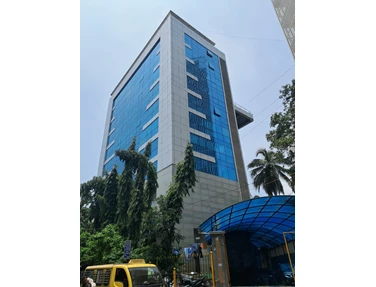 Office on rent in Harbhajan, Santacruz East