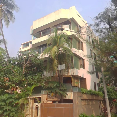 Flat on rent in Natasha Sea View Apartment, Khar West