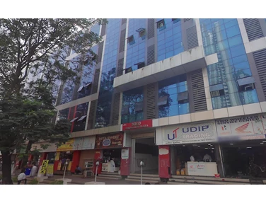 Office on rent in Neo Corporate Plaza, Malad West