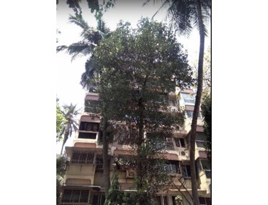 Flat on rent in Garden Crest, Santacruz West