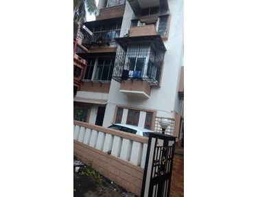 Flat on rent in Rose Niketan, Bandra West