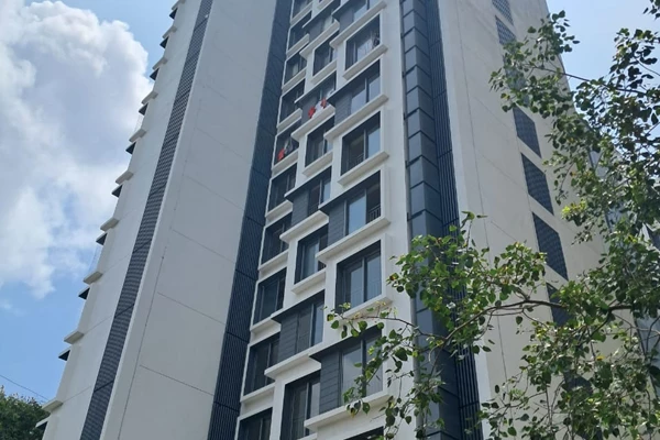 Flat on rent in Kalpataru Bliss, Santacruz East