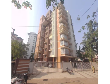 Flat on rent in Crescent Imperia, Santacruz East