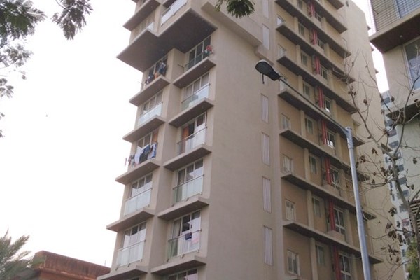 Flat for sale in Ishaan, Khar West