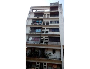 Flat on rent in Om Shanti, Santacruz West