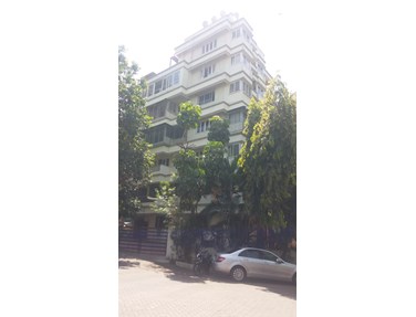 Flat on rent in Le Repos, Santacruz West