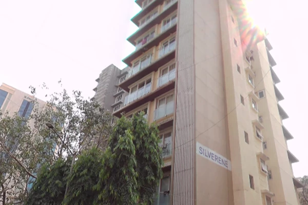 Flat on rent in Silverene Apartments, Bandra West