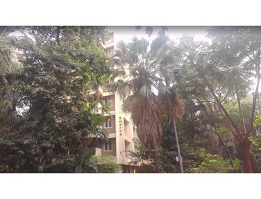 Flat on rent in Swarna Apartments, Santacruz West