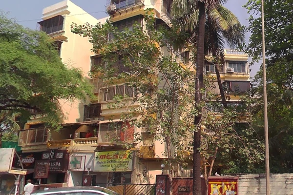 Flat on rent in Dharti Apartment, Andheri West