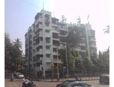 Flat on rent in Mira Mar Co-operative Housing Society, Prabhadevi