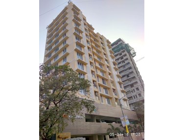 Flat on rent in Ekta Maplewood, Khar West