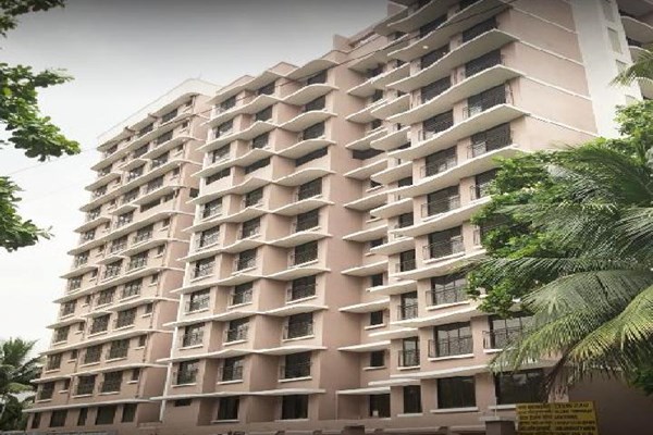 Office on rent in Riverdale Towers, Andheri East