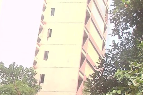 Flat on rent in Sanskriti Building, Nepeansea Road