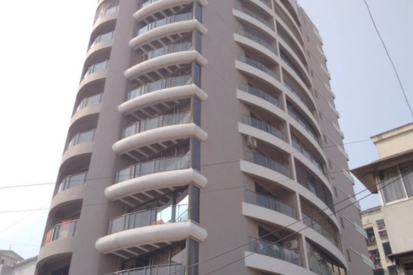 Flat on rent in Fortune Enclave , Bandra West