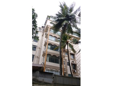 Flat on rent in Dharam Jyot, Bandra West