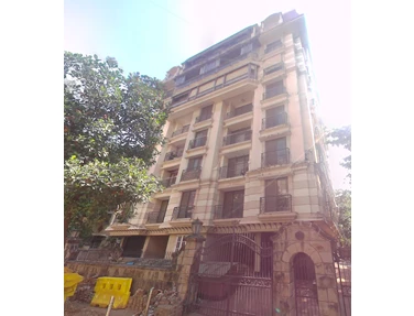 Flat on rent in Western Court, Dadar East