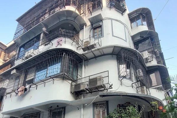 Flat on rent in Tej Apartment, Kemps Corner