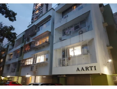 Flat on rent in Aarti Building, Tardeo