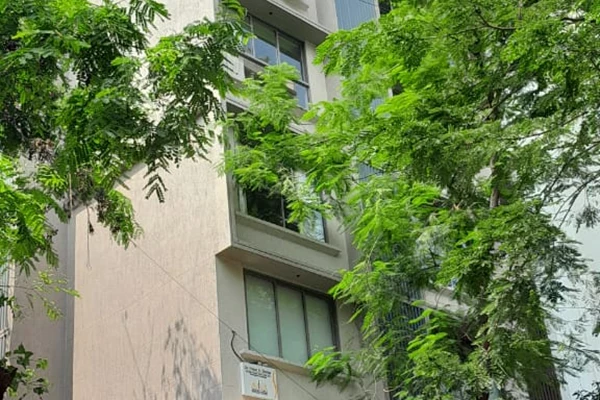 Flat for sale in Bulbul Tarang , Khar West