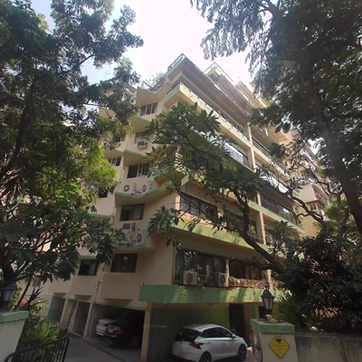 Flat on rent in Sommerset Place, Breach Candy