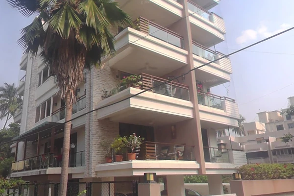 Flat on rent in Sylvinel Apartments, Bandra West