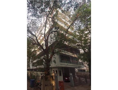 2 - La Roche, Bandra West