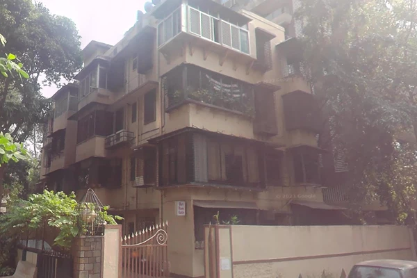 Flat on rent in Shri Ram Kutir, Bandra West