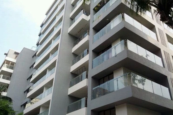 Flat for sale in Kamla Habitat, Santacruz East