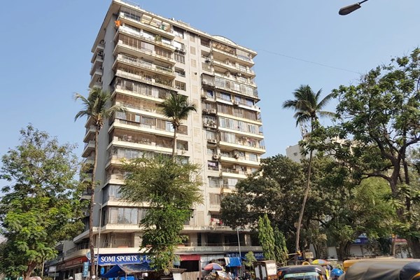 Flat for sale in La Serena, Andheri West