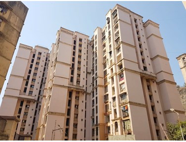 Flat on rent in Pacific Towers, Andheri West