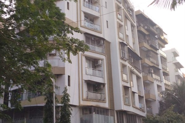 Flat for sale in Shankardeep, Santacruz West