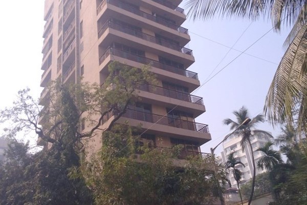 Flat for sale in Sushant, Khar West