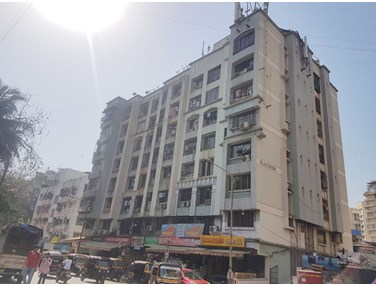 Flat on rent in The Platinum, Andheri West