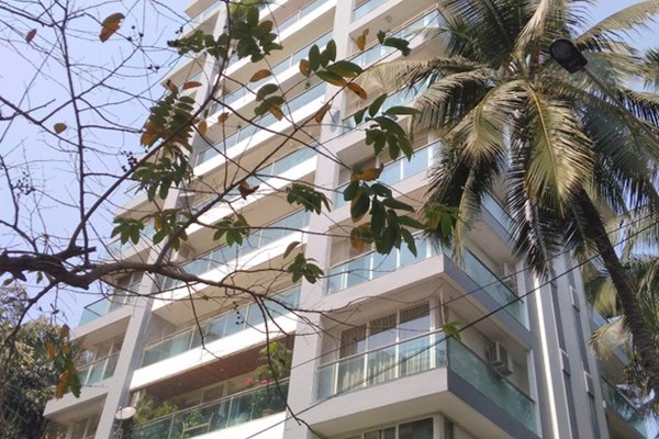 Flat on rent in White Lotus, Santacruz West