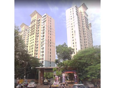 Flat on rent in Gundecha Gardens, Parel