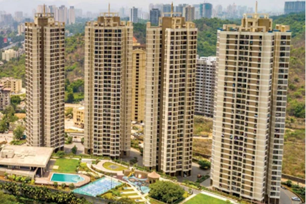 Flat for sale in Park Woods, Thane West