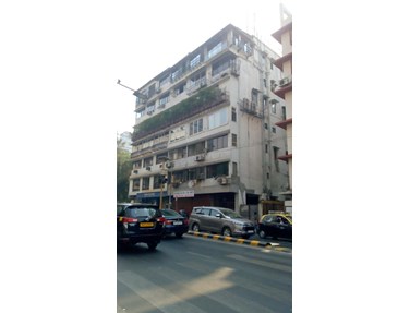 Flat on rent in Mitra Kunj, Peddar Road