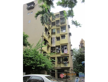 Flat on rent in Woodland Apartment, Andheri West