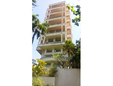 Flat on rent in Kismat, Bandra West